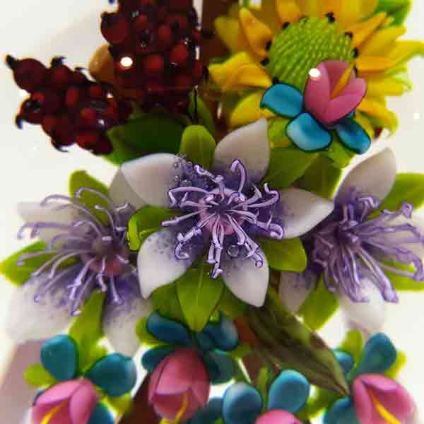 Mixed Bouquet with Raspberries - Image 4